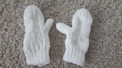 12M Warm Winter Baby Mittens