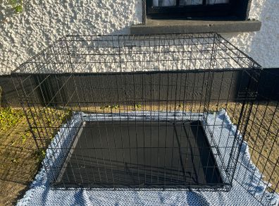 Large Dog Crate - Excellent Condition - 80 euros