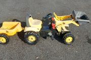 Ride-on pedal JCB truck