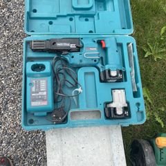 Miketa auto screw gun
