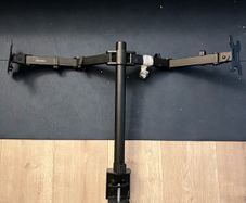 Monitor arm for double monitor