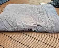Large dog's bed