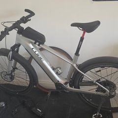 Pedal assisted ebike cube reaction hybrid 800