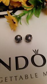 Brand new genuine pandora pink pave stars charms