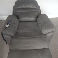 Tilt and rise recliner