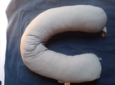 breastfeeding pillows
