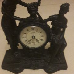 Juliana quartz clock