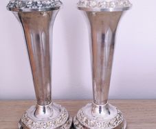 Pair of vintage Lanthe England silver plated flower bud vases