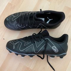 Kids football boots