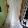 Wedding dress Image 3