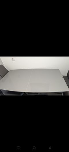 Dining Table and 6 Chairs