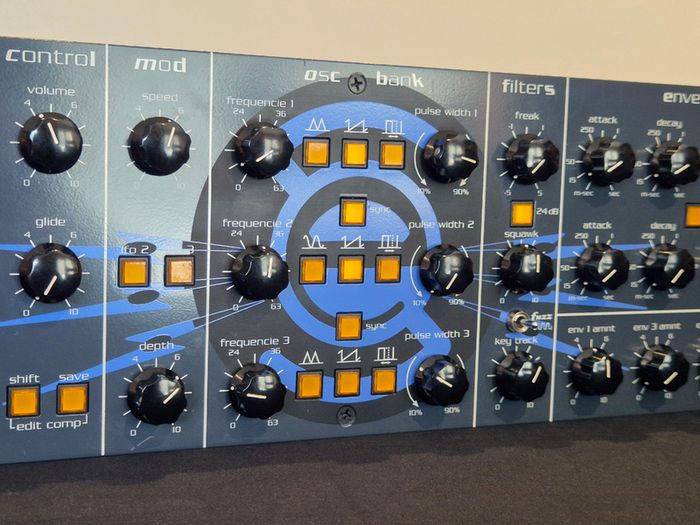 Studio Electronics SE-1X NOVA Edition (with SE-3X OS Eprom installed)