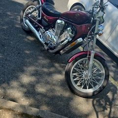 Suzuki intruder 1986