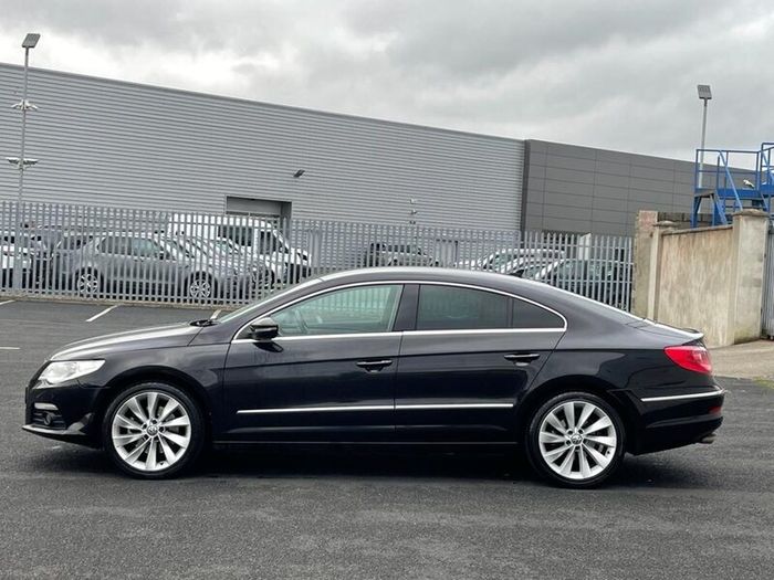 Volkswagen Passat 2011