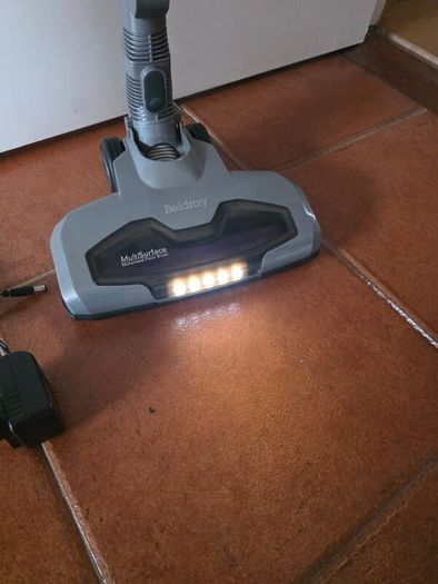 Beldray Cordless Vacuum Cleaner (please read add)