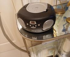 Groove cd and radio player