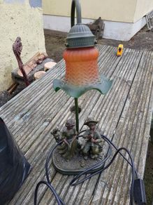 nice vintage style table light