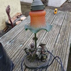 nice vintage style table light