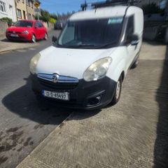 vauxhall combo