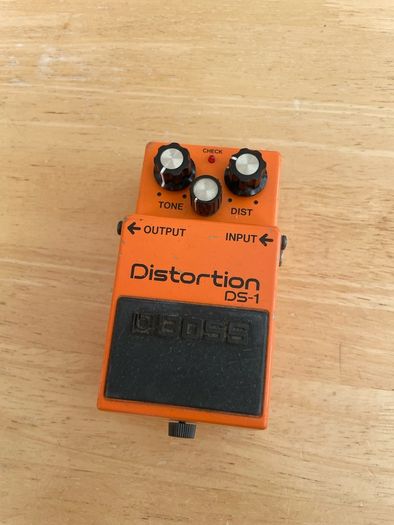 BOSS DS-1 Distortion Pedal