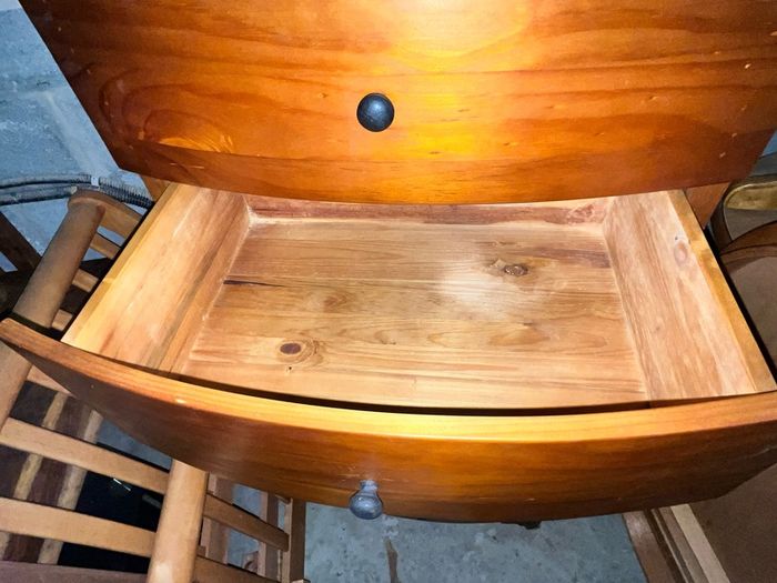 Chest of drawers - solid wood