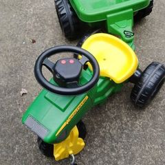 Kids toys and baby seats clear out