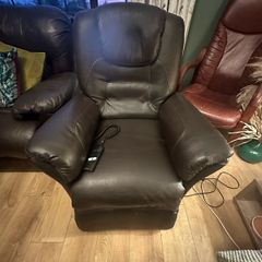 Electric "lift and rise" recliner armchair