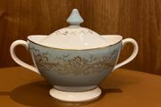 Sugar Bowl &amp; Lid By Royal Doulton