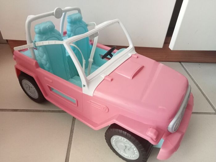 Barbie Car