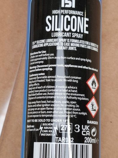 Silicone lubricant spray