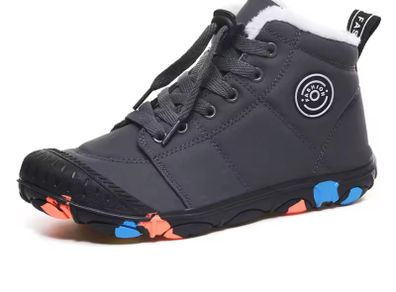 Children boots size EU 35 not much worn