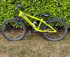 UMIT Bicycle 13" Frame, 24" Wheels