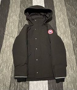 Canada Goose boys black winter jacket - age 7-8