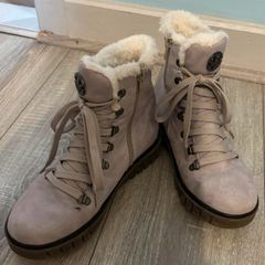 Women's Rieker fur lined lace up ankle boots