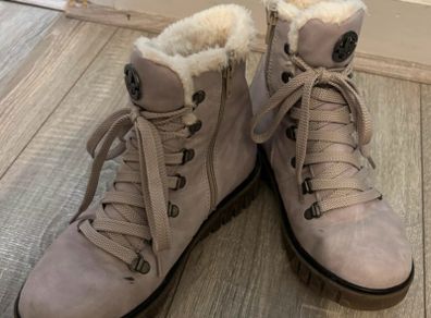Women's Rieker fur lined lace up ankle boots