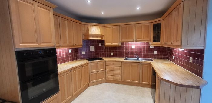 Full Solid Wood Kitchen Appliances Included
