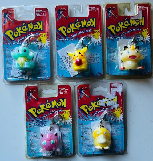 Pokemon 1999 Official Nintendo key rings by Tiger Electronics