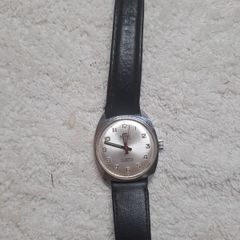 Vintage mechanical Pierpont watch.