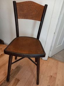 fischel crocodile design chair
