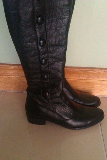 Real leather black boots, size 40, brand new