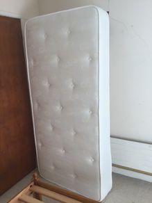 Single mattress