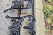 iron cast garden bench sides