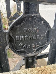 Vintage Mangle T. Henshaw & Co