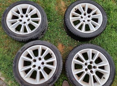 17" alloys & tyres