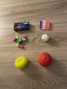 fidgets