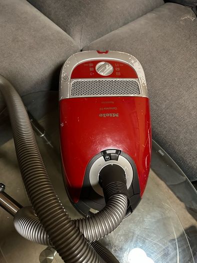 Miele Complete C2 vacuum cleaner