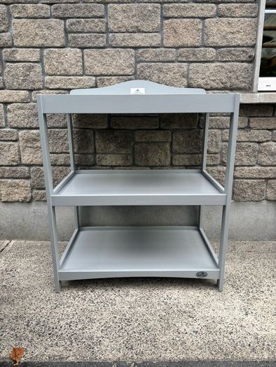 Baby changing table