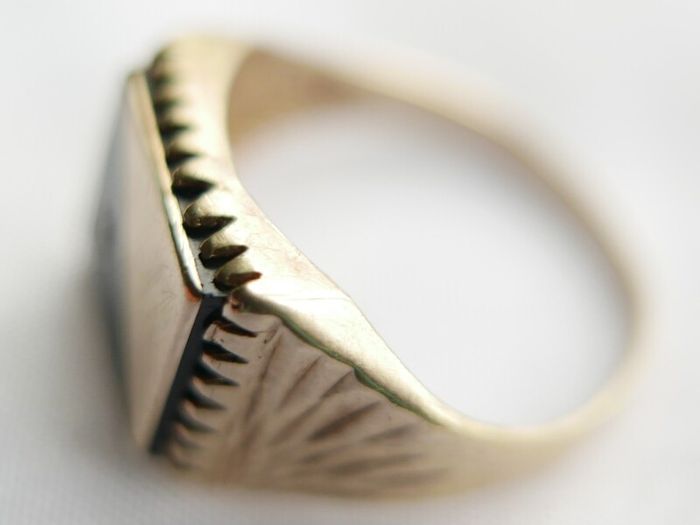 Mens Ring Signet Genuine Solid 9Ct Yellow Gold Onyx 3,3g size S1/2
