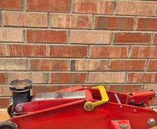 car jack