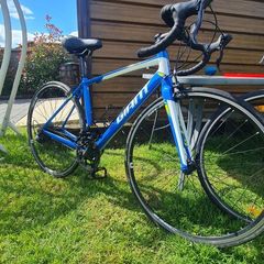 Giant Defy